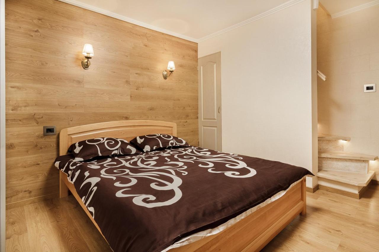 Apartamenty Na Sofievskoy Одесса Экстерьер фото