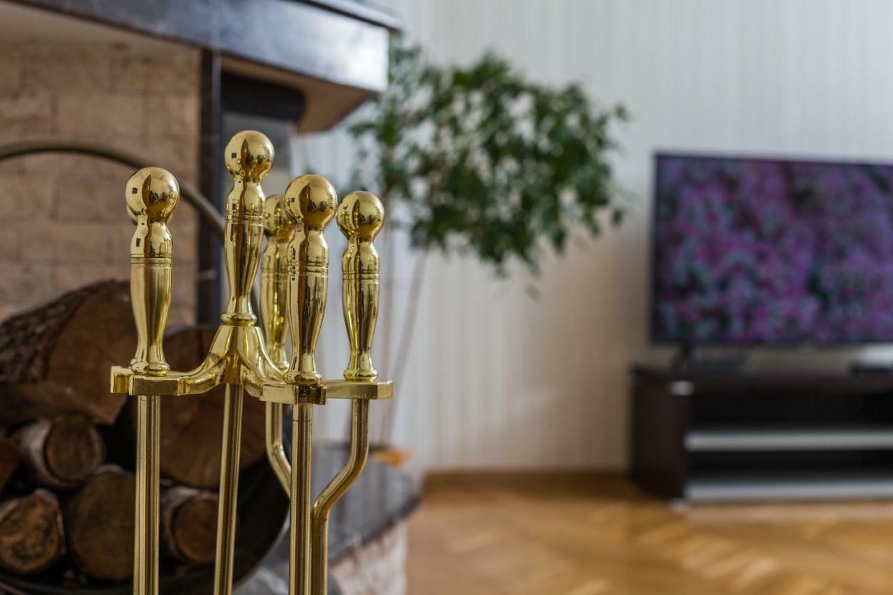 Apartamenty Na Sofievskoy Одесса Экстерьер фото