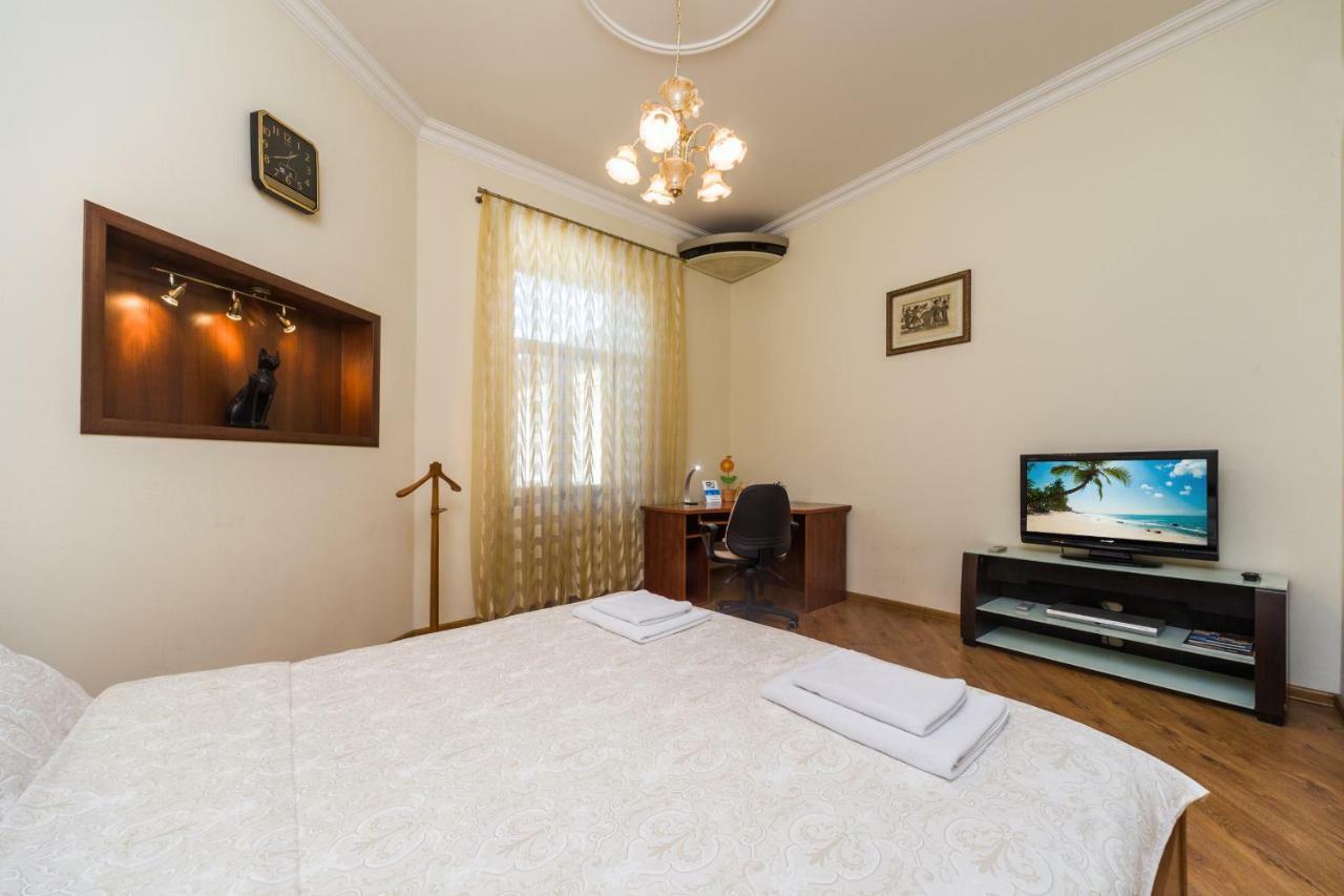 Apartamenty Na Sofievskoy Одесса Экстерьер фото