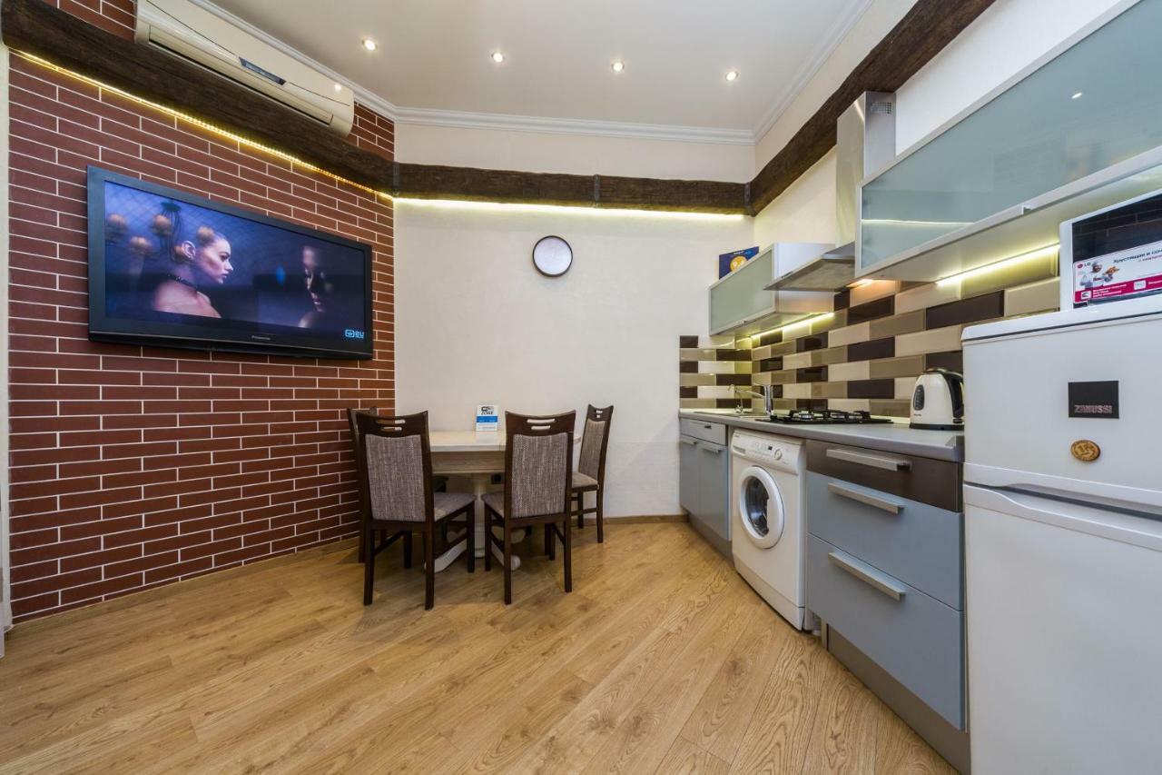 Apartamenty Na Sofievskoy Одесса Экстерьер фото