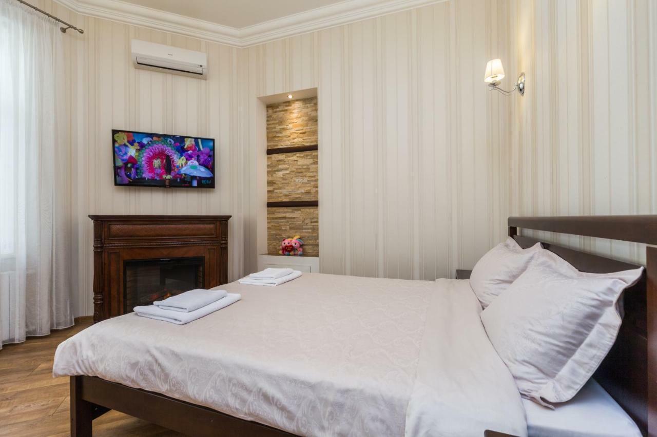 Apartamenty Na Sofievskoy Одесса Экстерьер фото