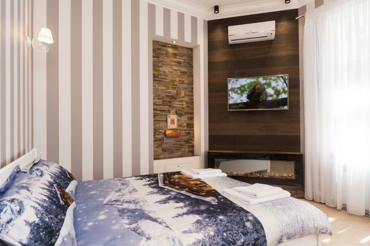 Apartamenty Na Sofievskoy Одесса Экстерьер фото