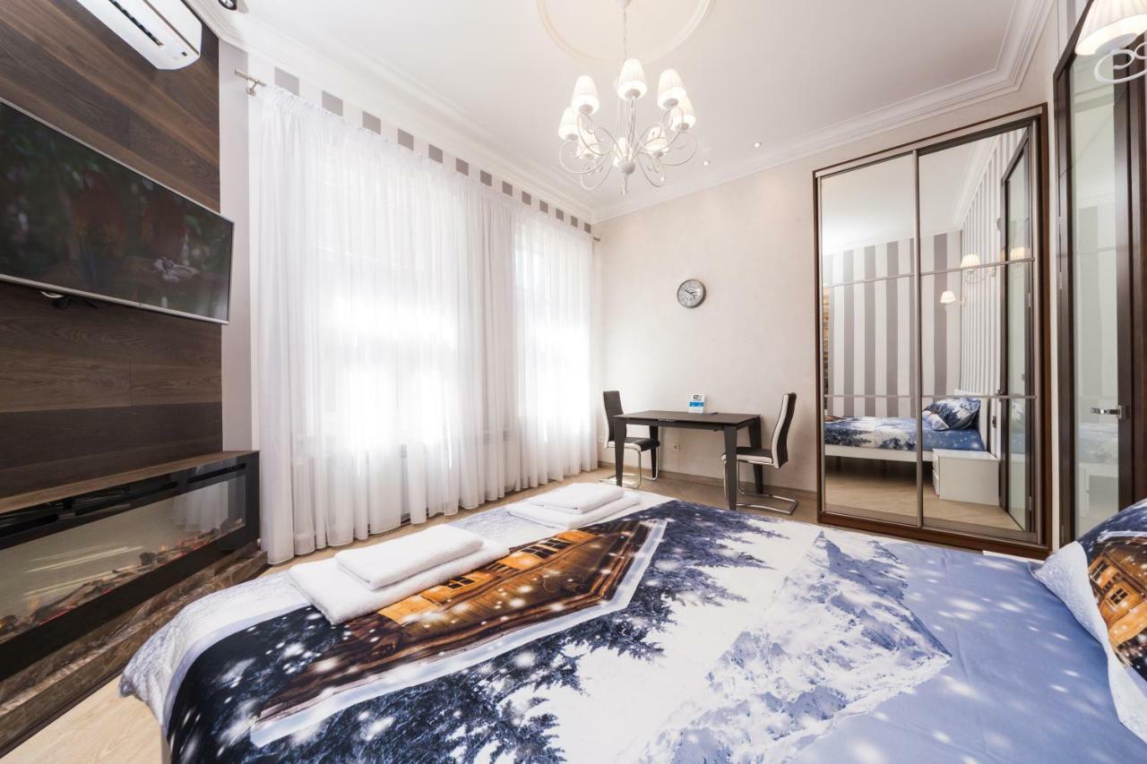 Apartamenty Na Sofievskoy Одесса Экстерьер фото